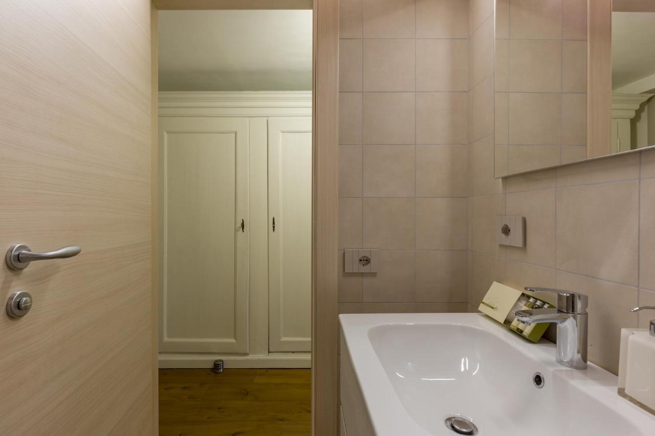 Rooms Castelvecchio - Palazzo Canossa Верона Экстерьер фото