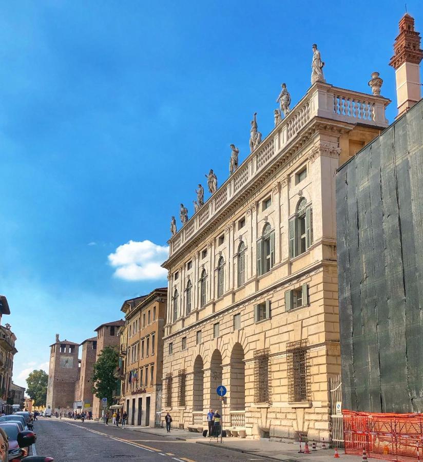 Rooms Castelvecchio - Palazzo Canossa Верона Экстерьер фото