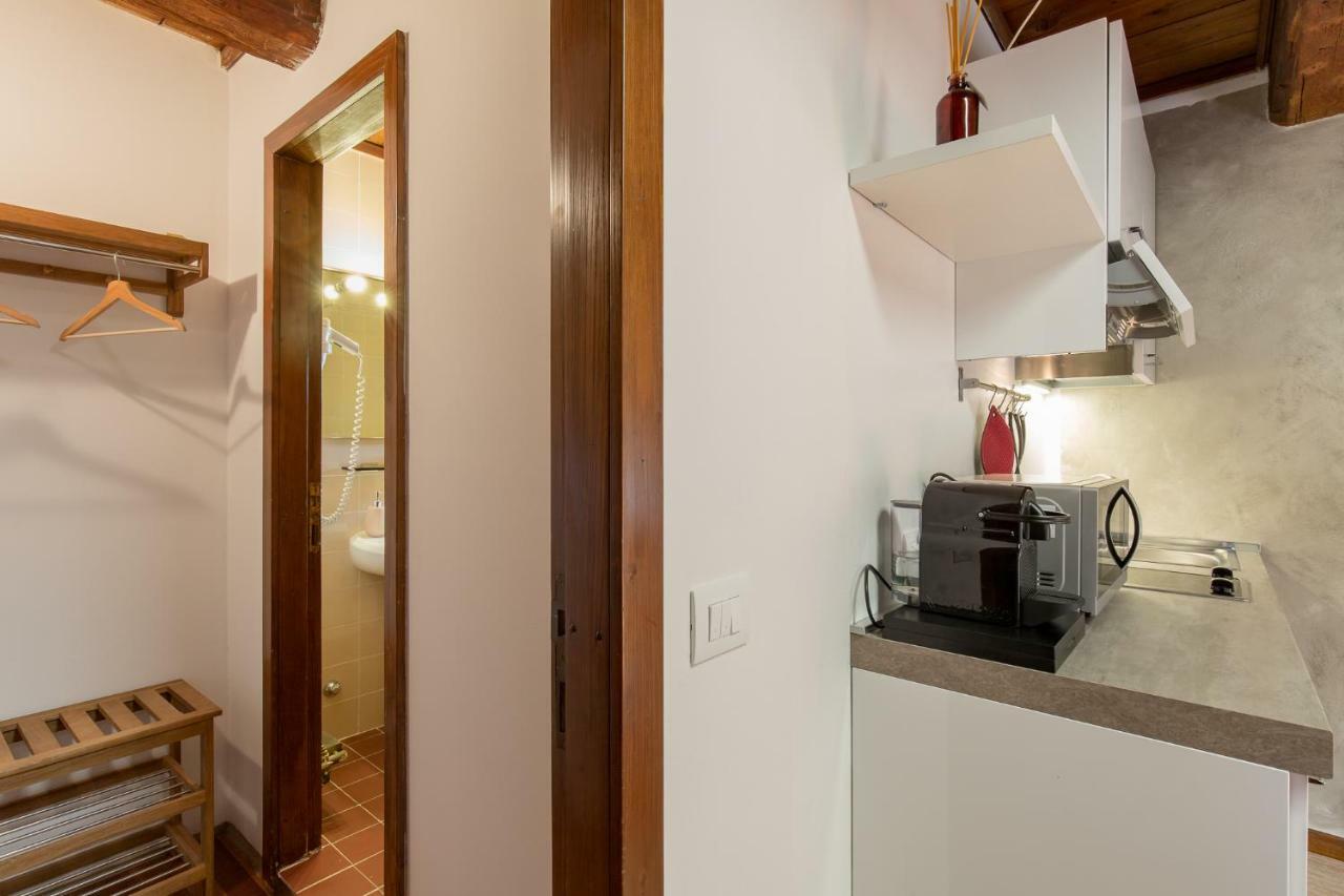 Rooms Castelvecchio - Palazzo Canossa Верона Экстерьер фото